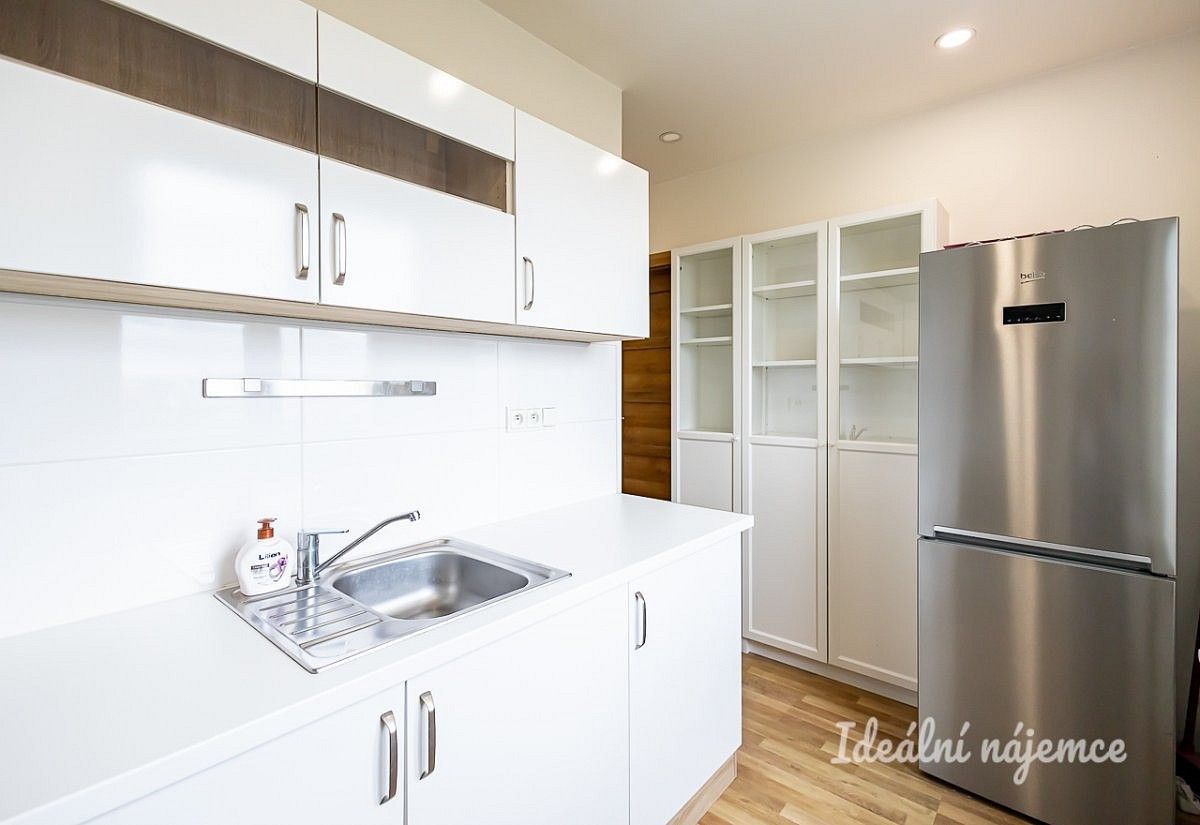 Pronájem byt 2+1 - Želivecká, Praha 10 - Záběhlice, 55 m² - 5