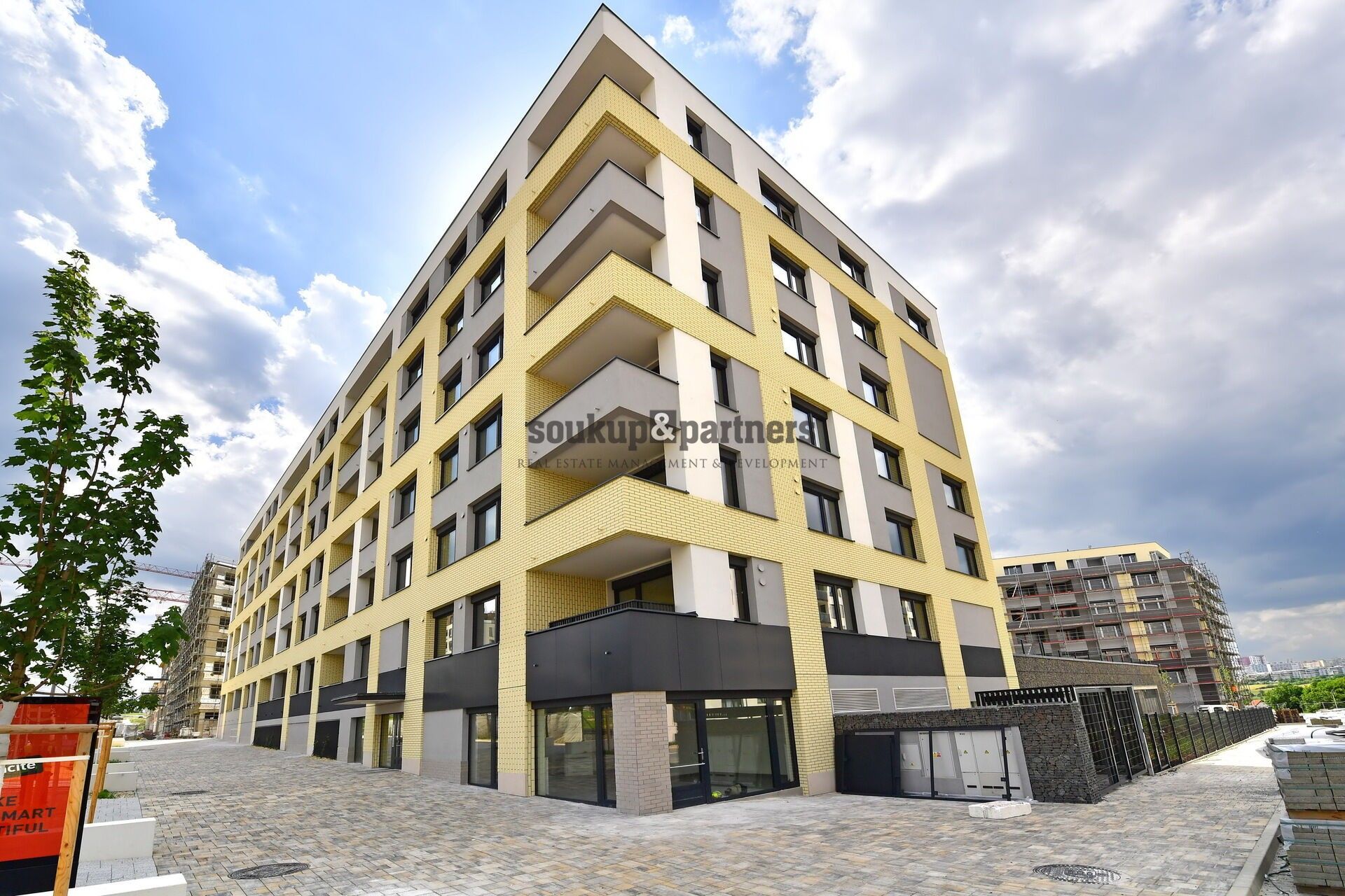 1+kk, Gollové , Praha Hlubočepy, 38 m² - 1