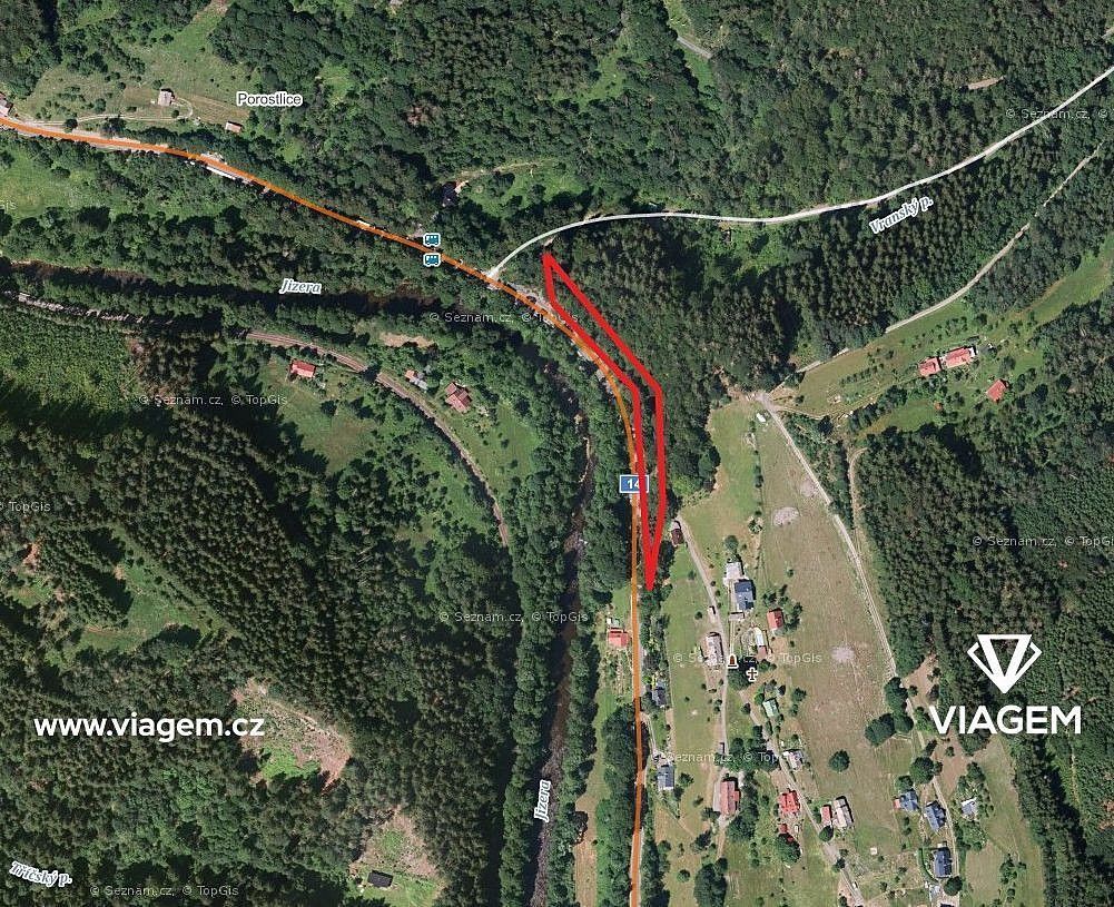 Les, 1 568 m²