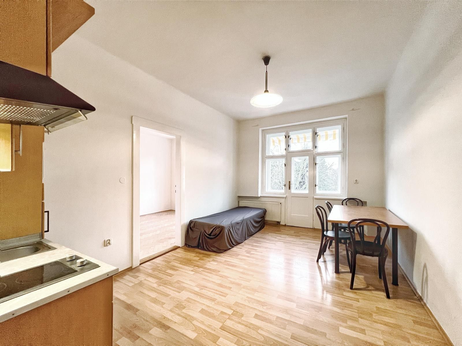 Byt 2+kk · 50 m² · Prouzova, Praha - 3