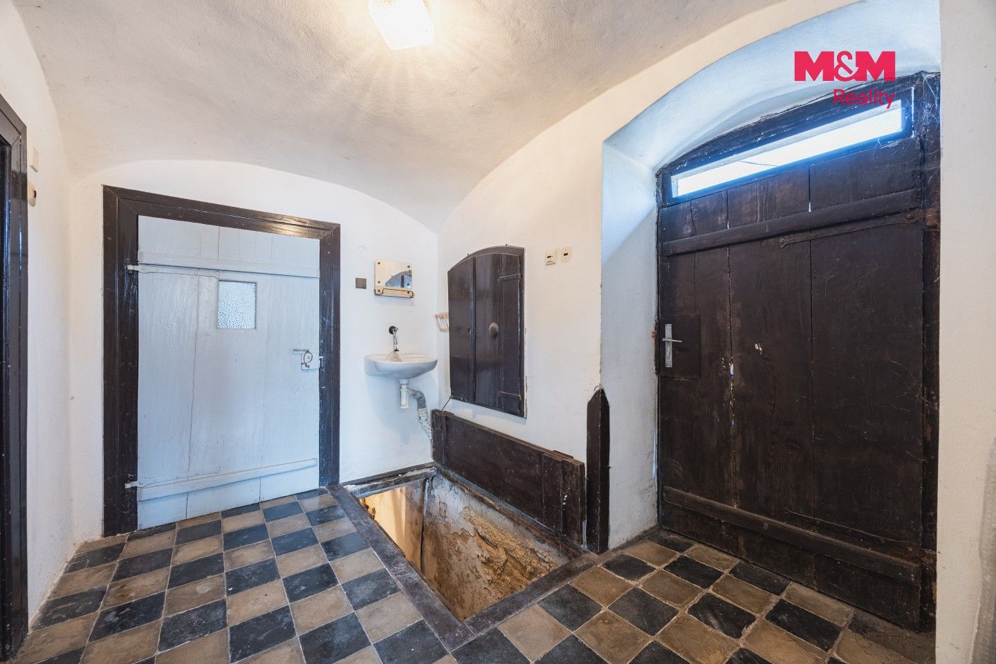 Chalupa · 213 m² · Zástěrova, Holice - 4