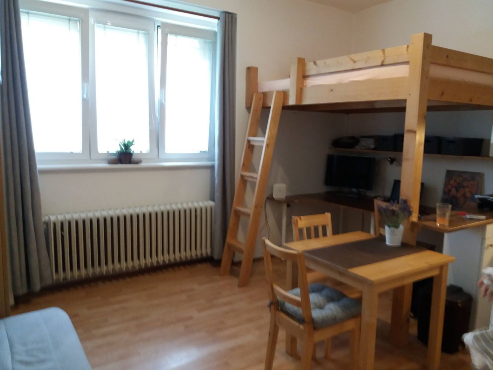 1+kk, Nad Kajetánkou, Praha - Břevnov, 30 m² - 1