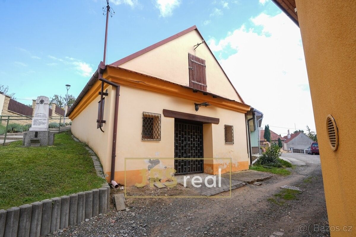 Ostatní, Velké Hostěrádky, 691 74