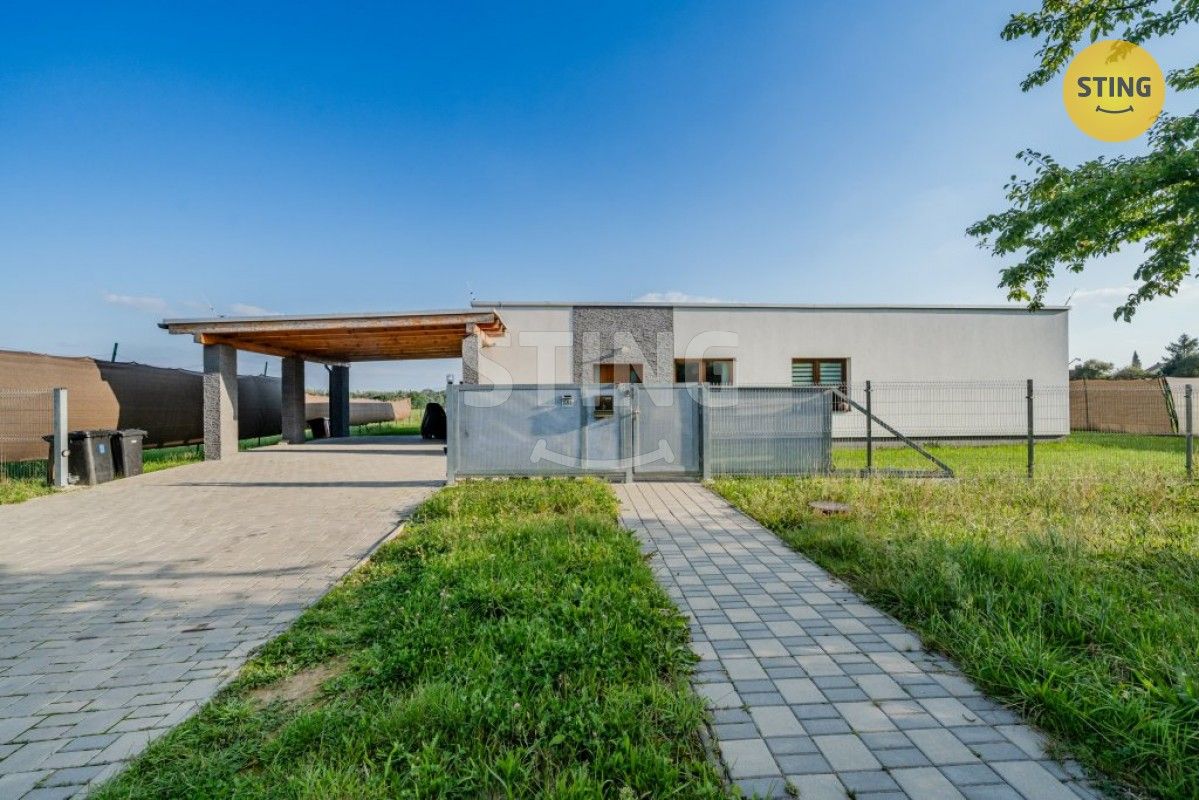 Prodej rodinný dům - Lučina, 138 m²