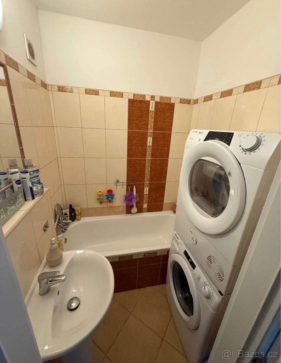 Prodej byt - Milovice, 289 24