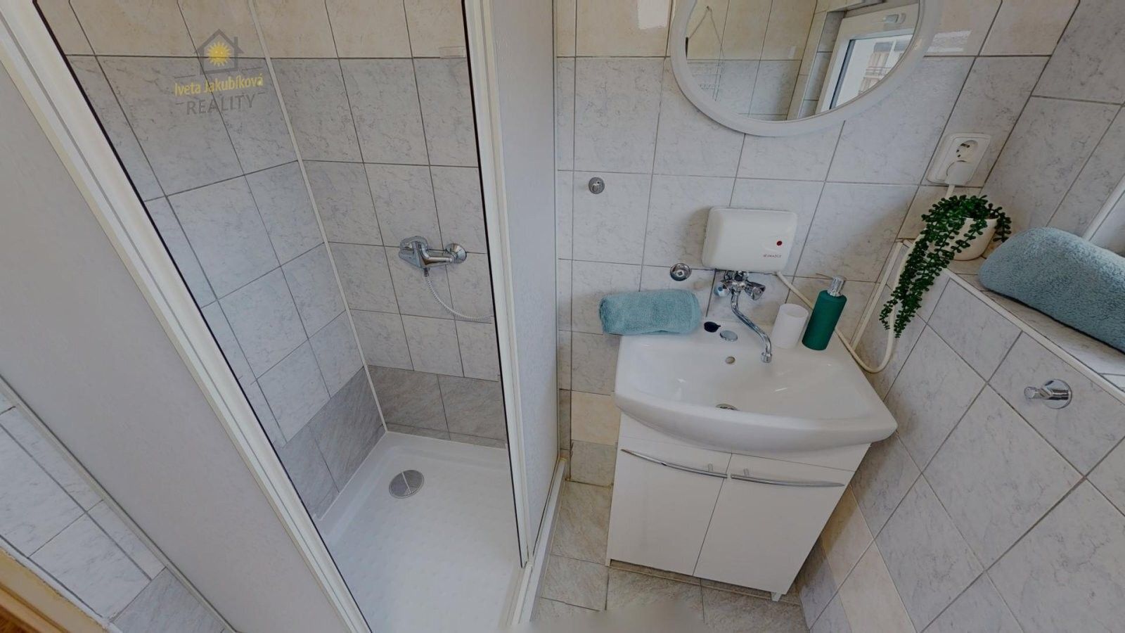 Pronájem byt 3+1 - Velenského 1137, Bělá pod Bezdězem, 60 m² - 5