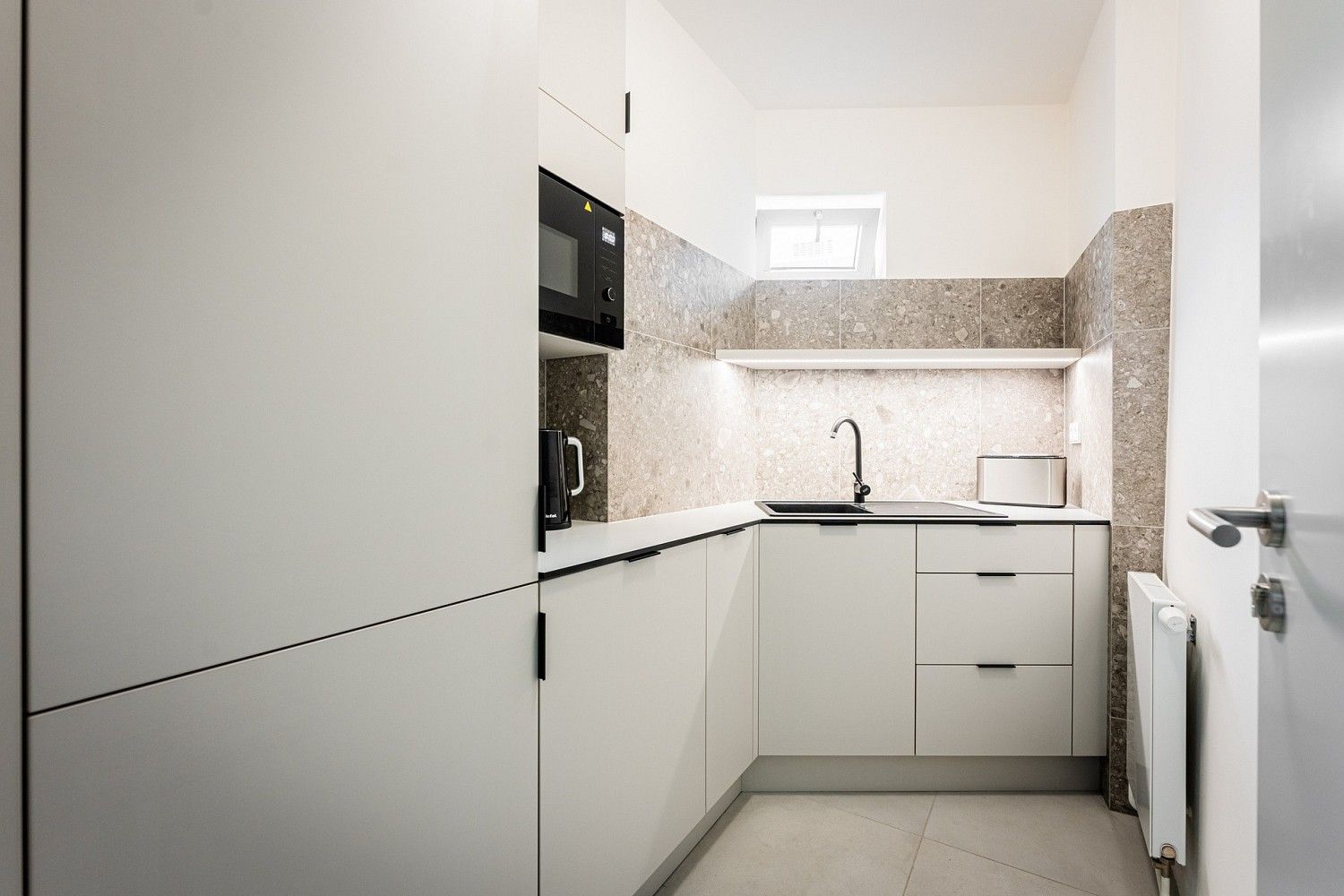 Kancelář · 122 m² · Praha - Strašnice, okres Praha 10, Hlavní město Praha - 4