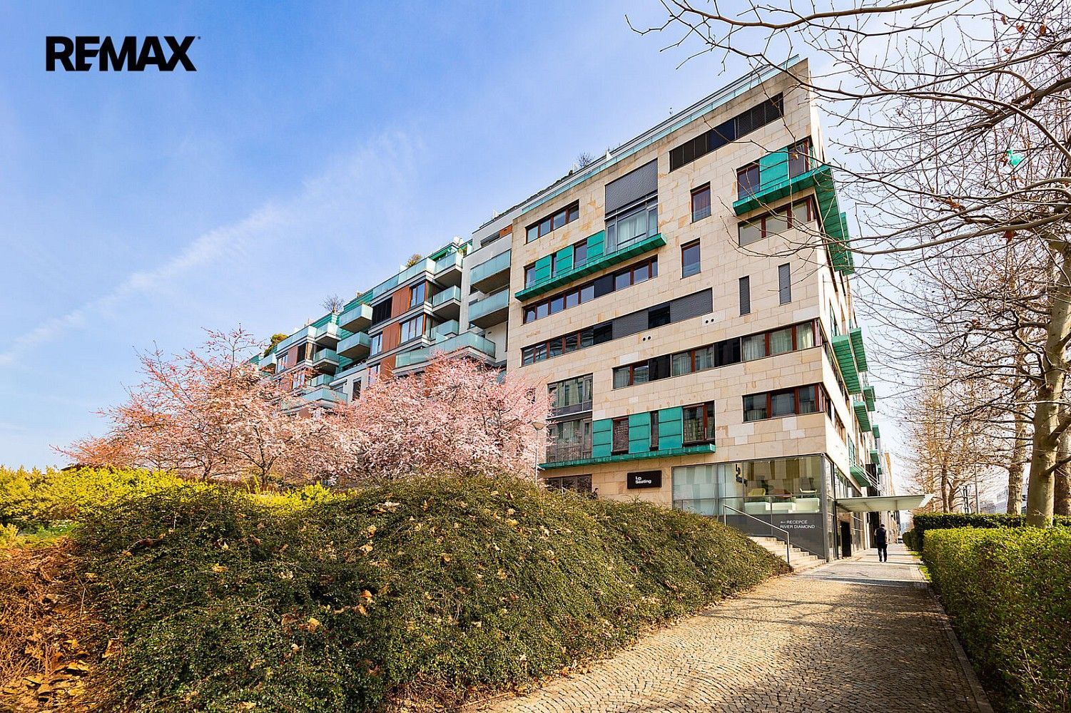 2+kk, Praha - Karlín, okres Praha 8, Hlavní město Praha, 73 m² - 1