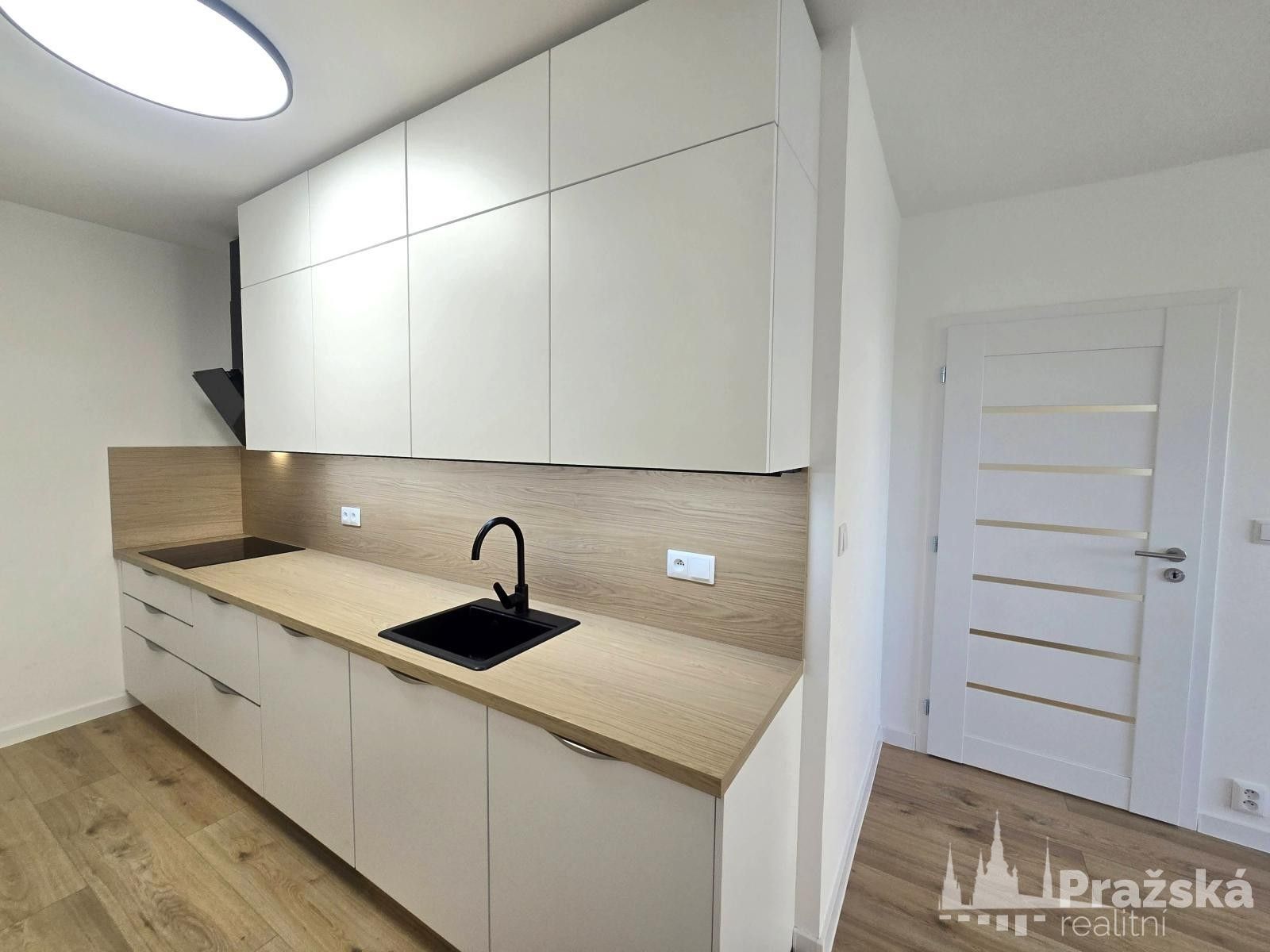 3+kk, Kocianova, Praha, 66 m² - 1