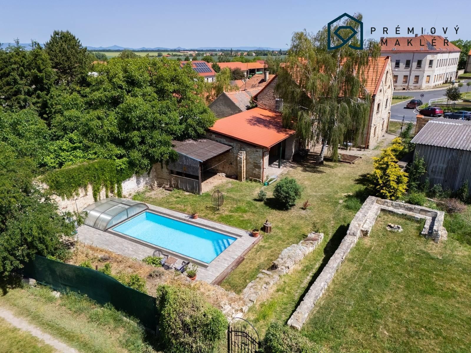 Rodinné domy, Vrbno nad Lesy, 200 m² - 1