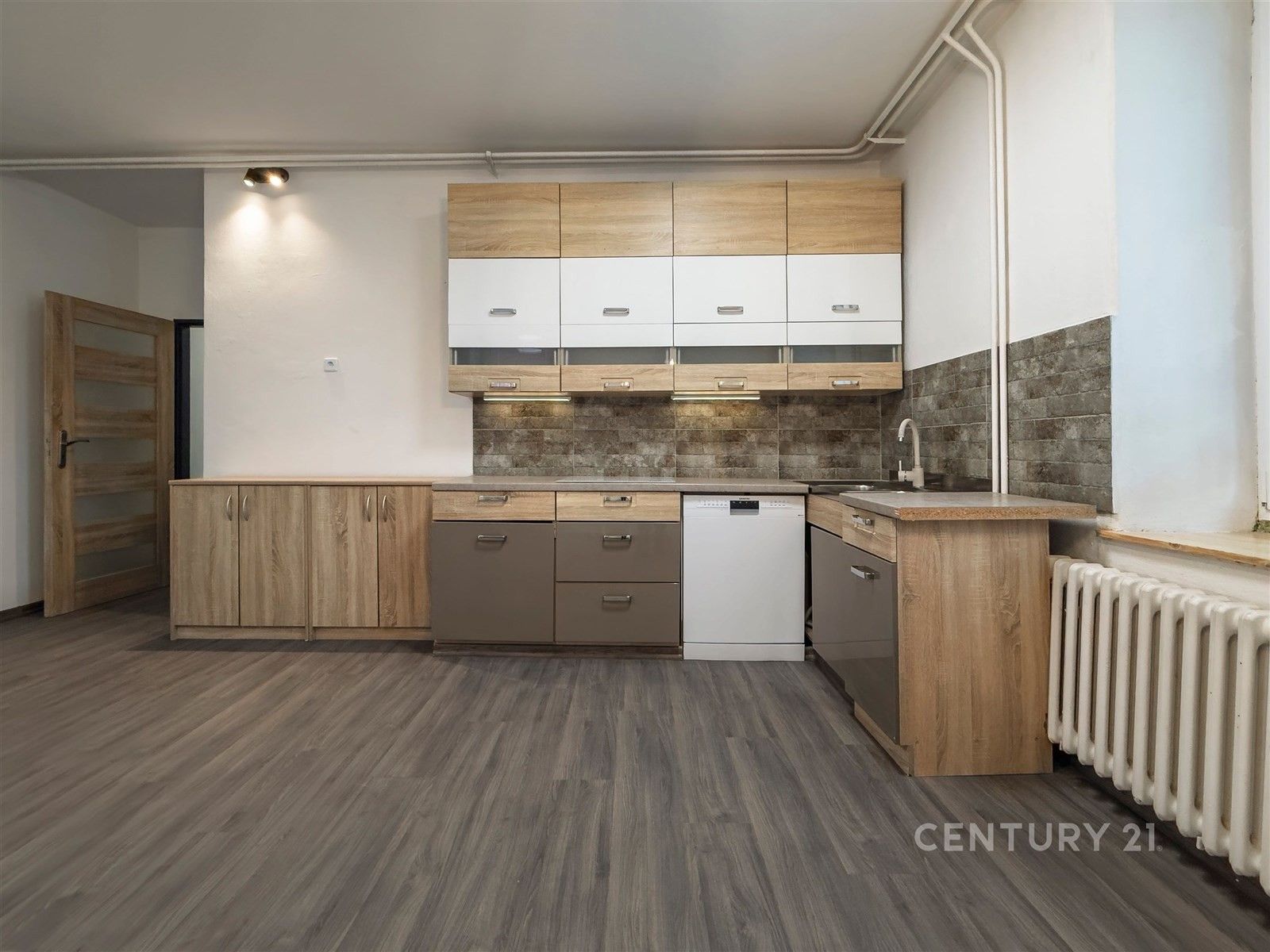 Pronájem byt 2+kk - Nádražní 926, Nový Jičín, 48 m²