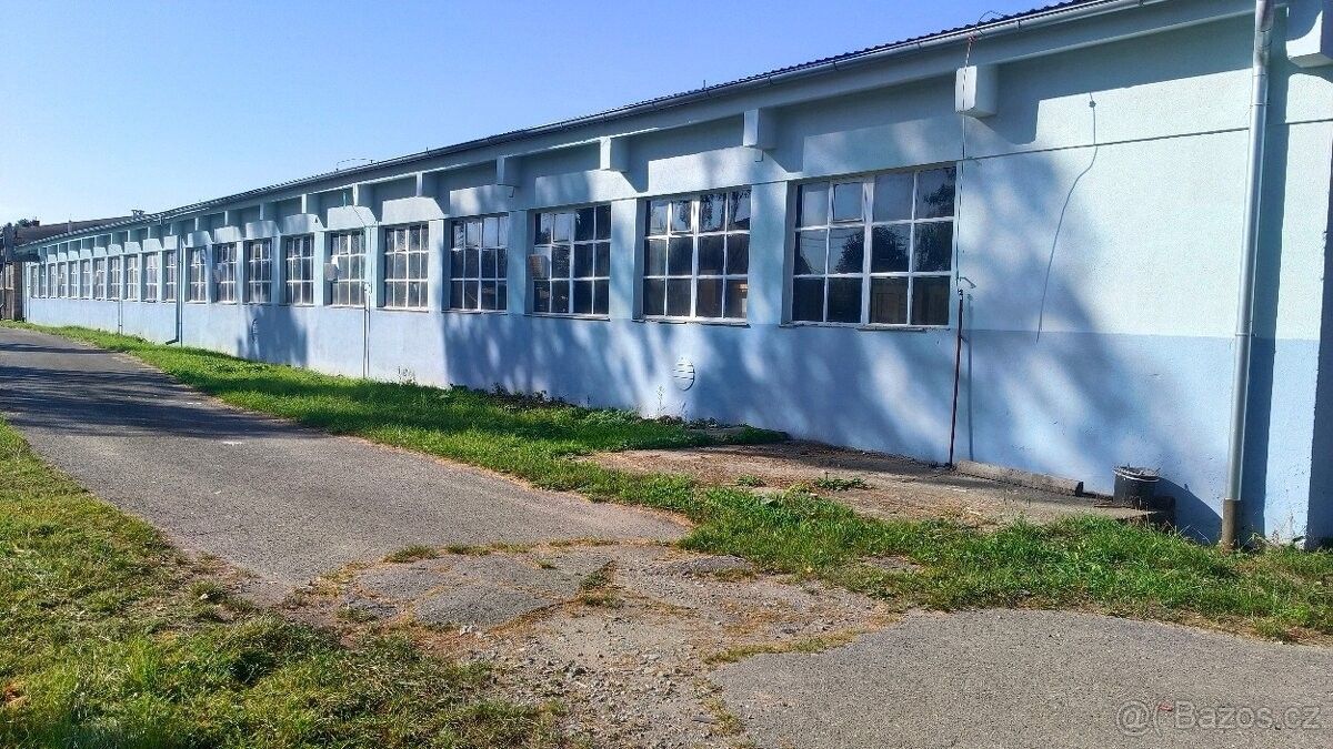 Sklady, Kuničky, 679 02