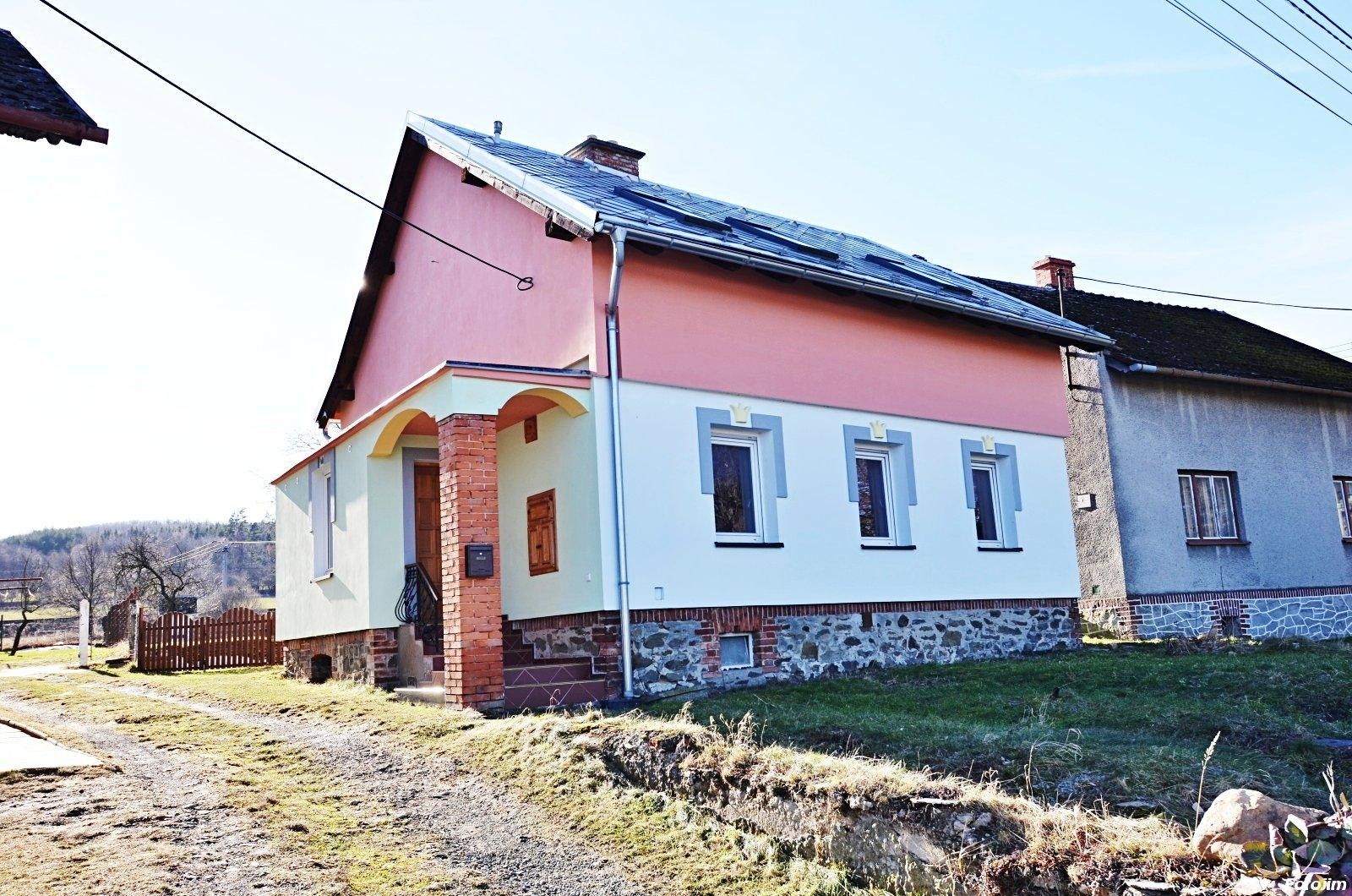 Rodinné domy, Linhartovy, Město Albrechtice, 220 m²