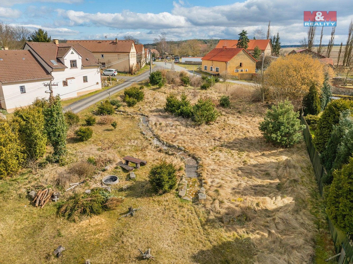 Zahrada, 1 423 m²