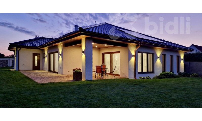 Prodej vila - Lužická, Šternberk, 220 m²