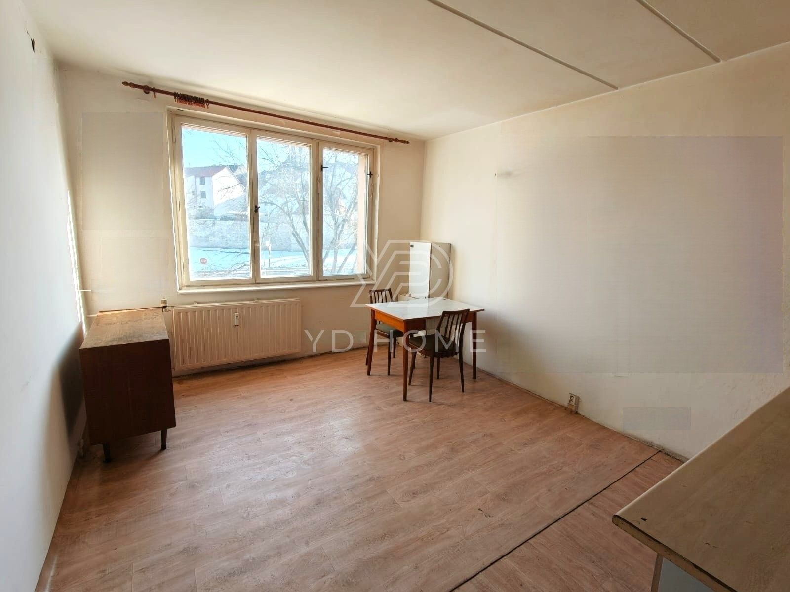 2+kk, nám. Petra Obrovce, Louny, 38 m²