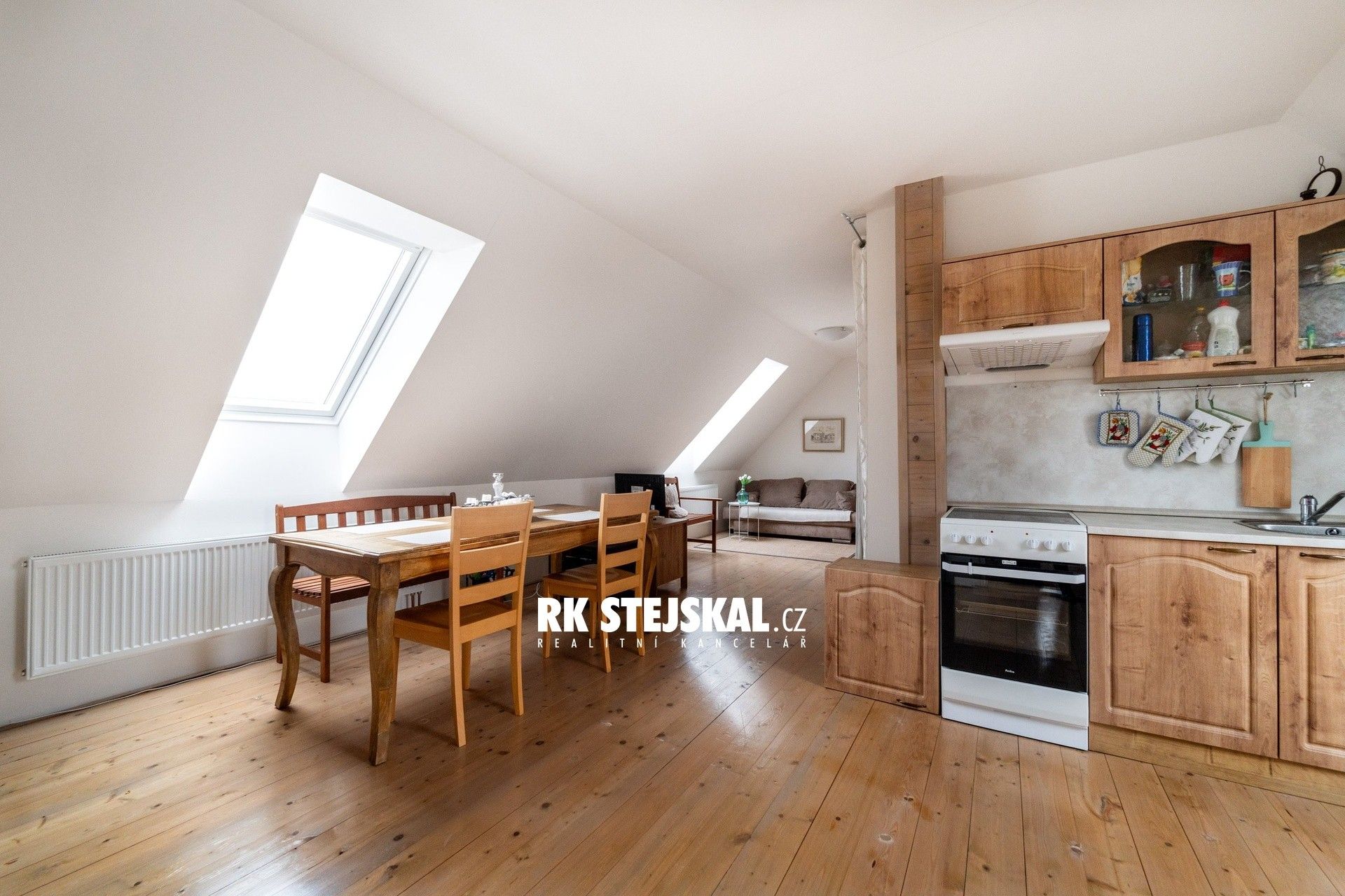 Prodej dům - Rudolfov, 220 m²