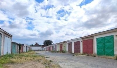 Garáže, Modřice, 664 42