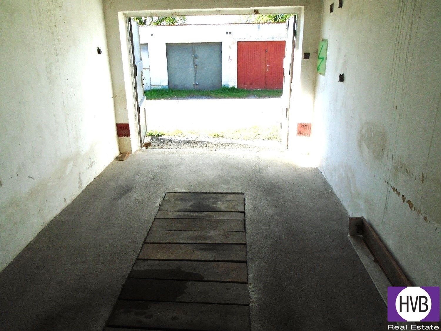 Garáže, Bílovec, 21 m² - 2
