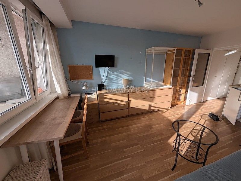 Byt 1+kk · 27 m² · Kyselova, Praha 8 - Kobylisy - 3