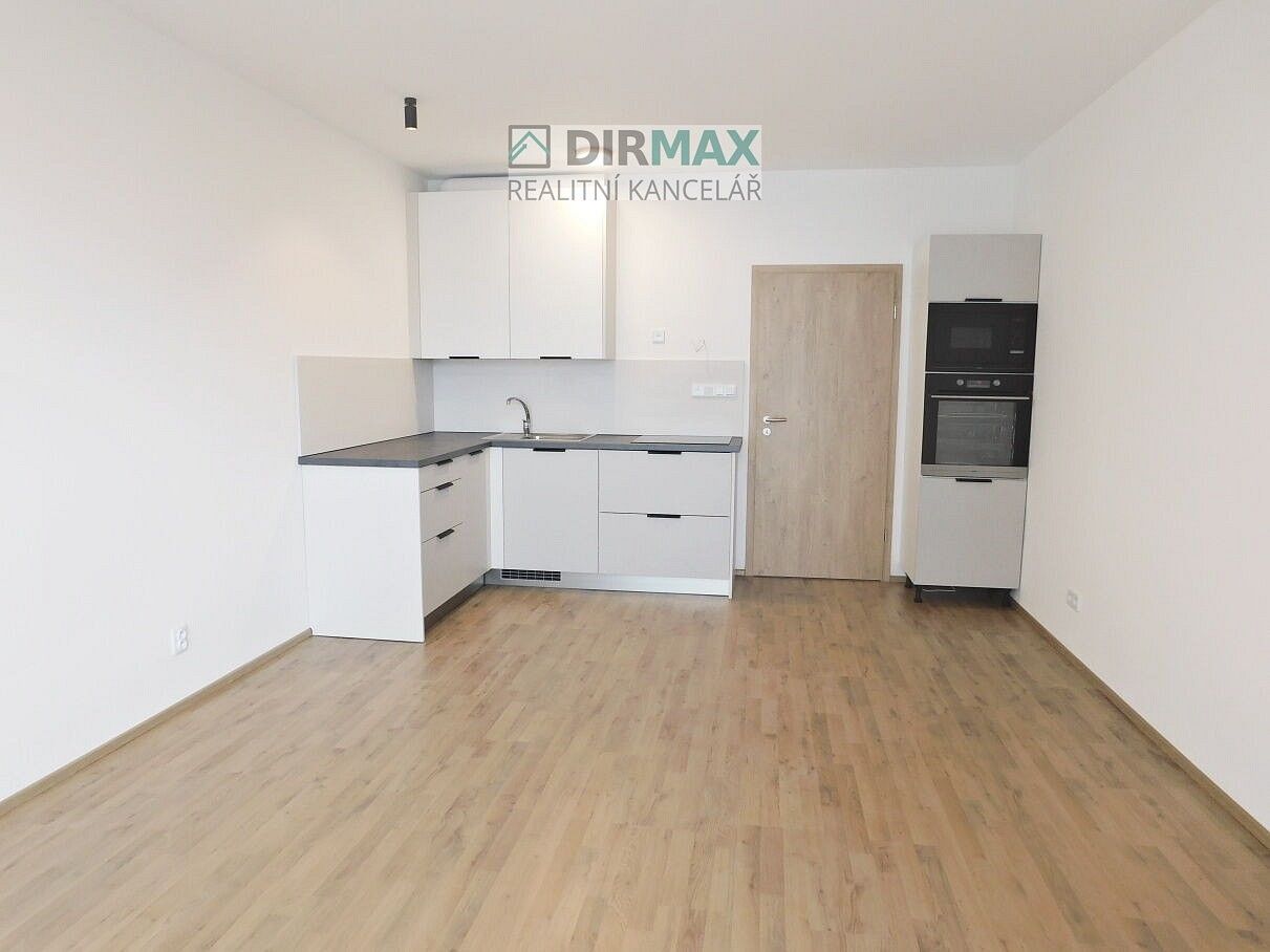 Byt 1+kk · 38 m² · Plzeň - Jižní Předměstí, okres Plzeň-město, Plzeňský kraj - 4