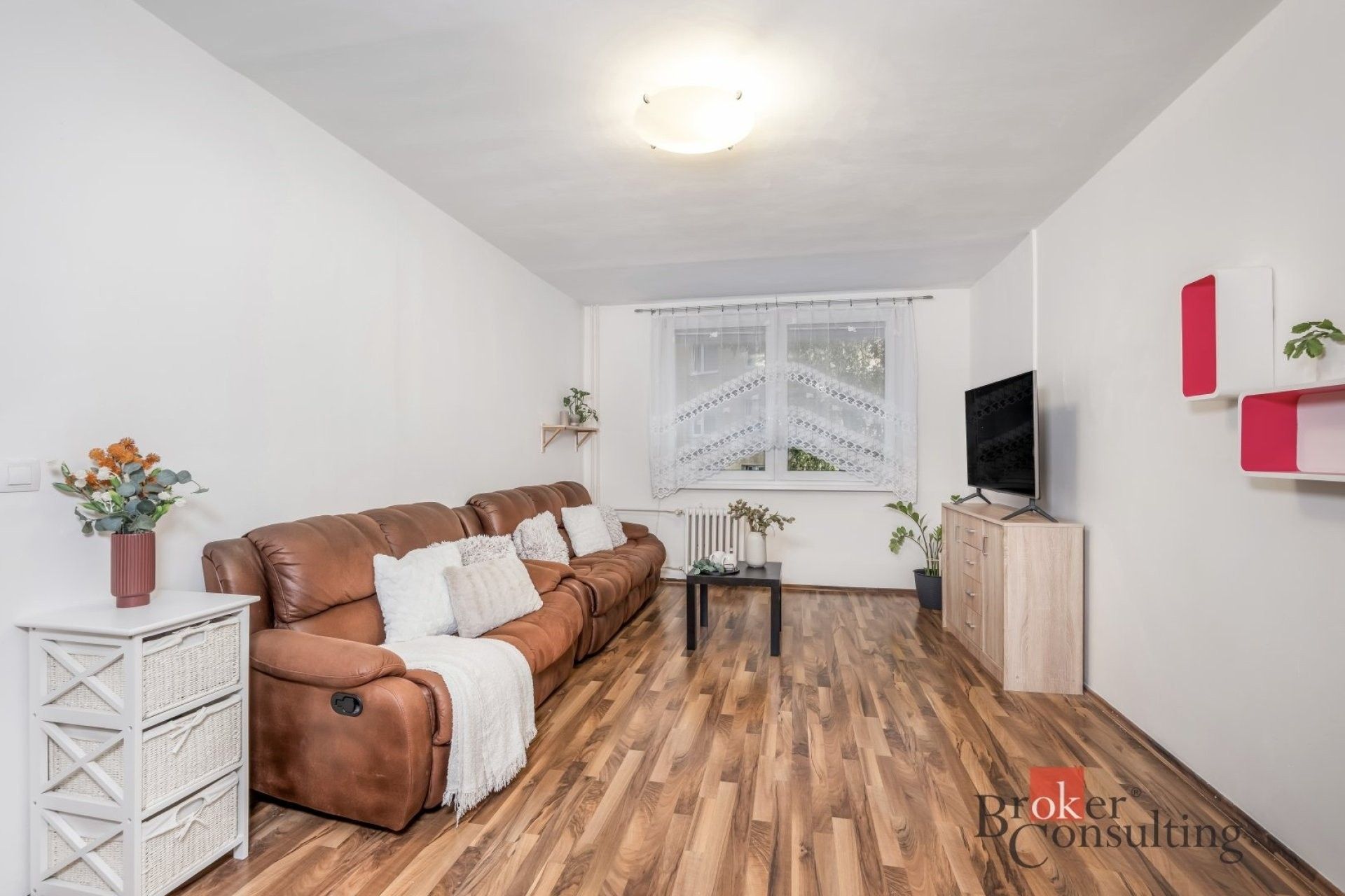Byt 2+kk · 43 m² · Za Opusem, Praha - 3