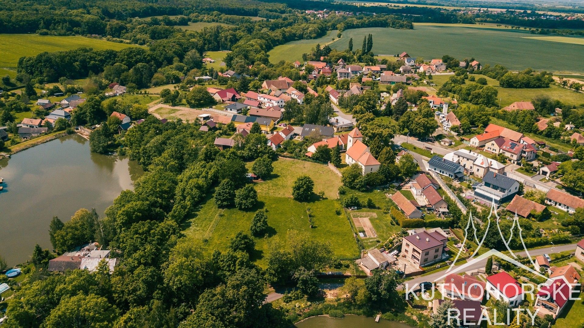 Pozemky pro bydlení, Bratčice, 8 504 m² - 1
