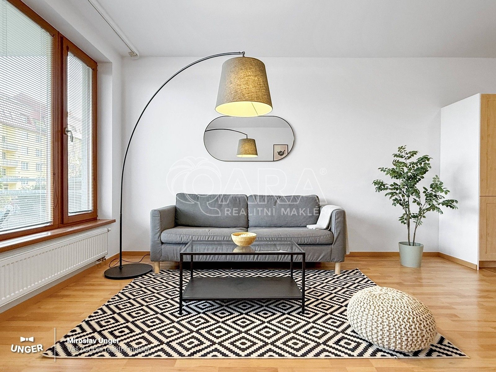 Prodej byt 1+kk - Vřesovická, Praha, 37 m²