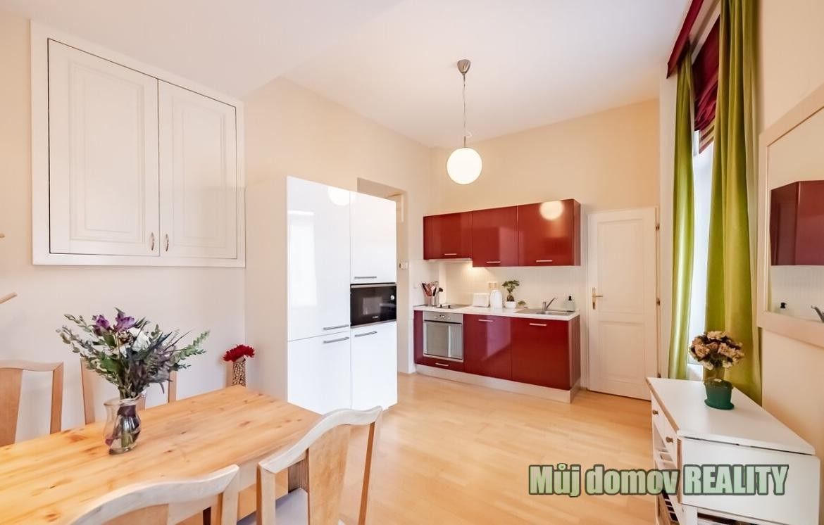 1+1, Štěpánská, Praha, 45 m²