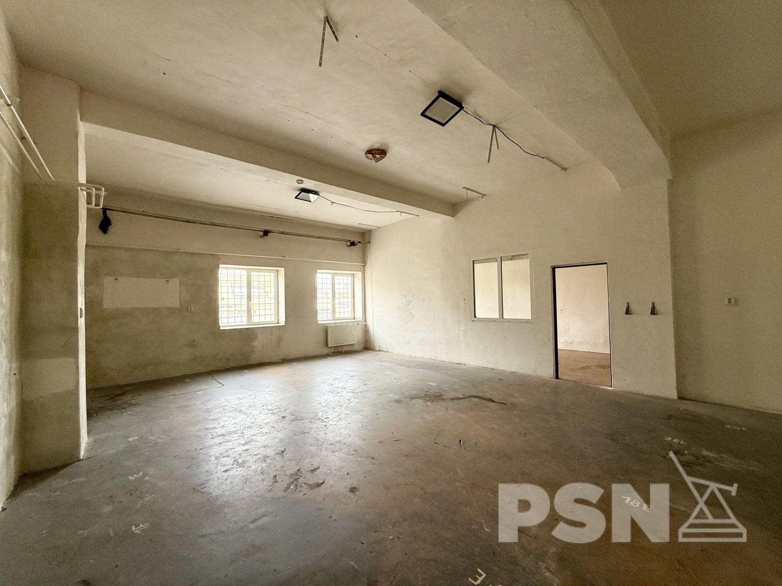 Pronájem sklad - Komárovské nábřeží 686, Brno Komárov, 397 m² - 5