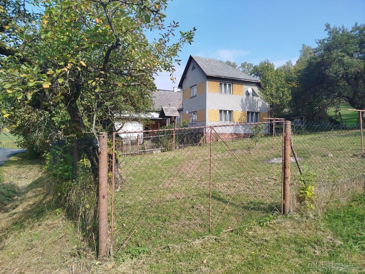 Rodinné domy, Liptál, 756 31 - 1