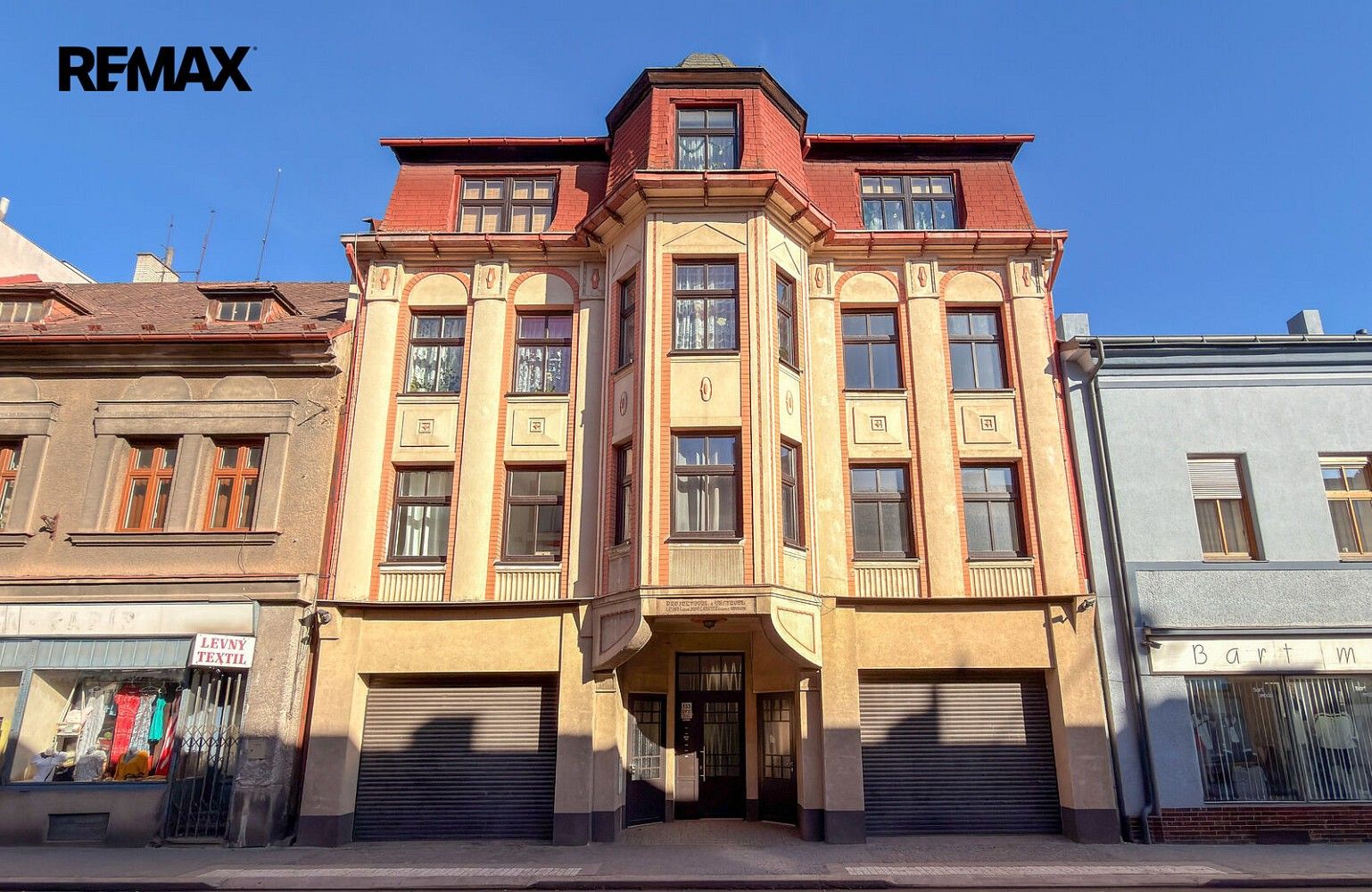 Činžovní domy, Hronov, okres Náchod, Královéhradecký kraj, 620 m² - 1