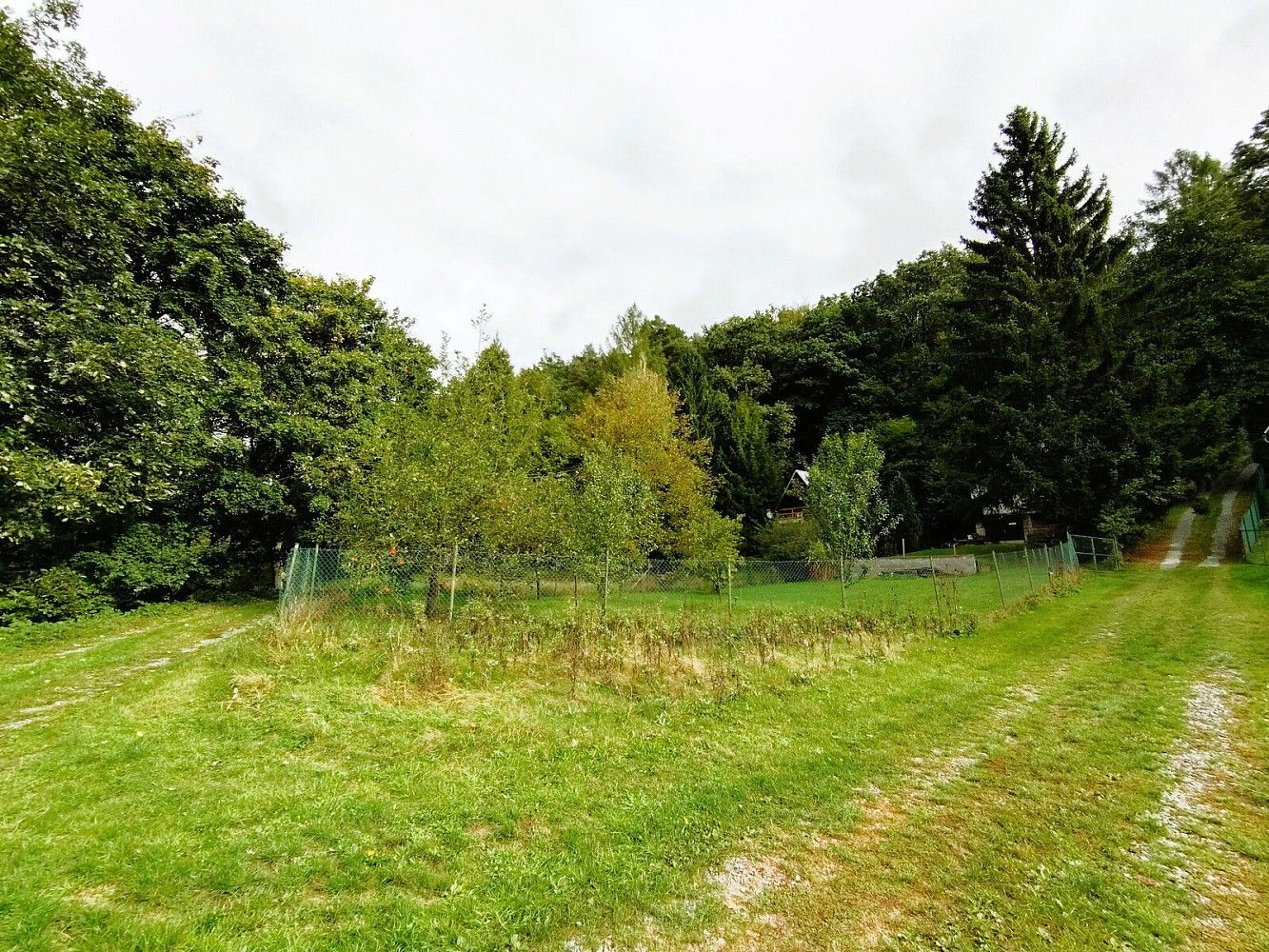 Prodej pozemek - Halenkovice, okres Zlín - 5