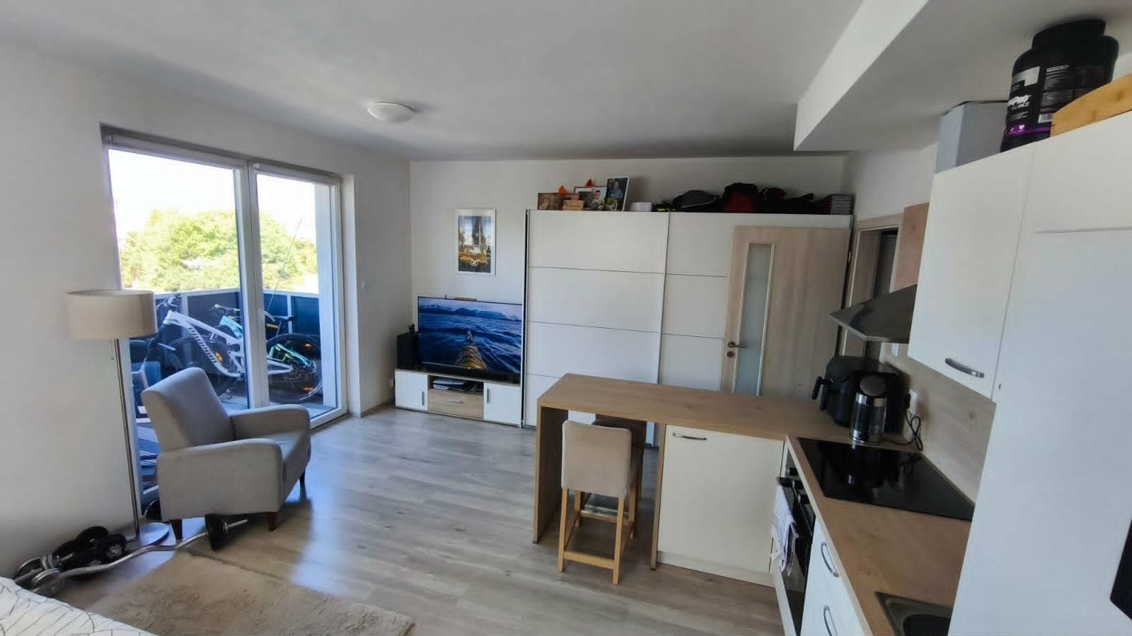 Byt 1+kk, 37 m²