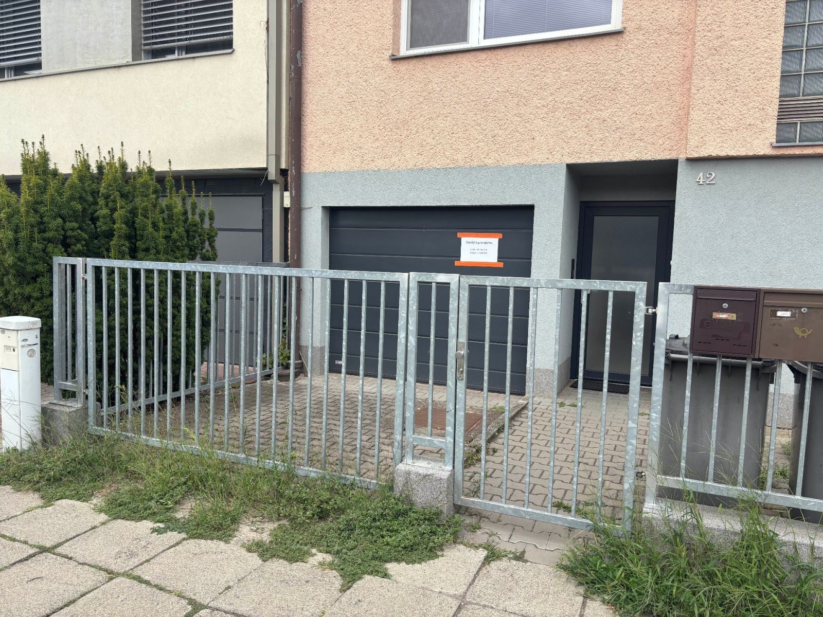 Garáže, Českobratrská, Olomouc - Nové Sady u Olomouce, Olomoucký kraj, 20 m²