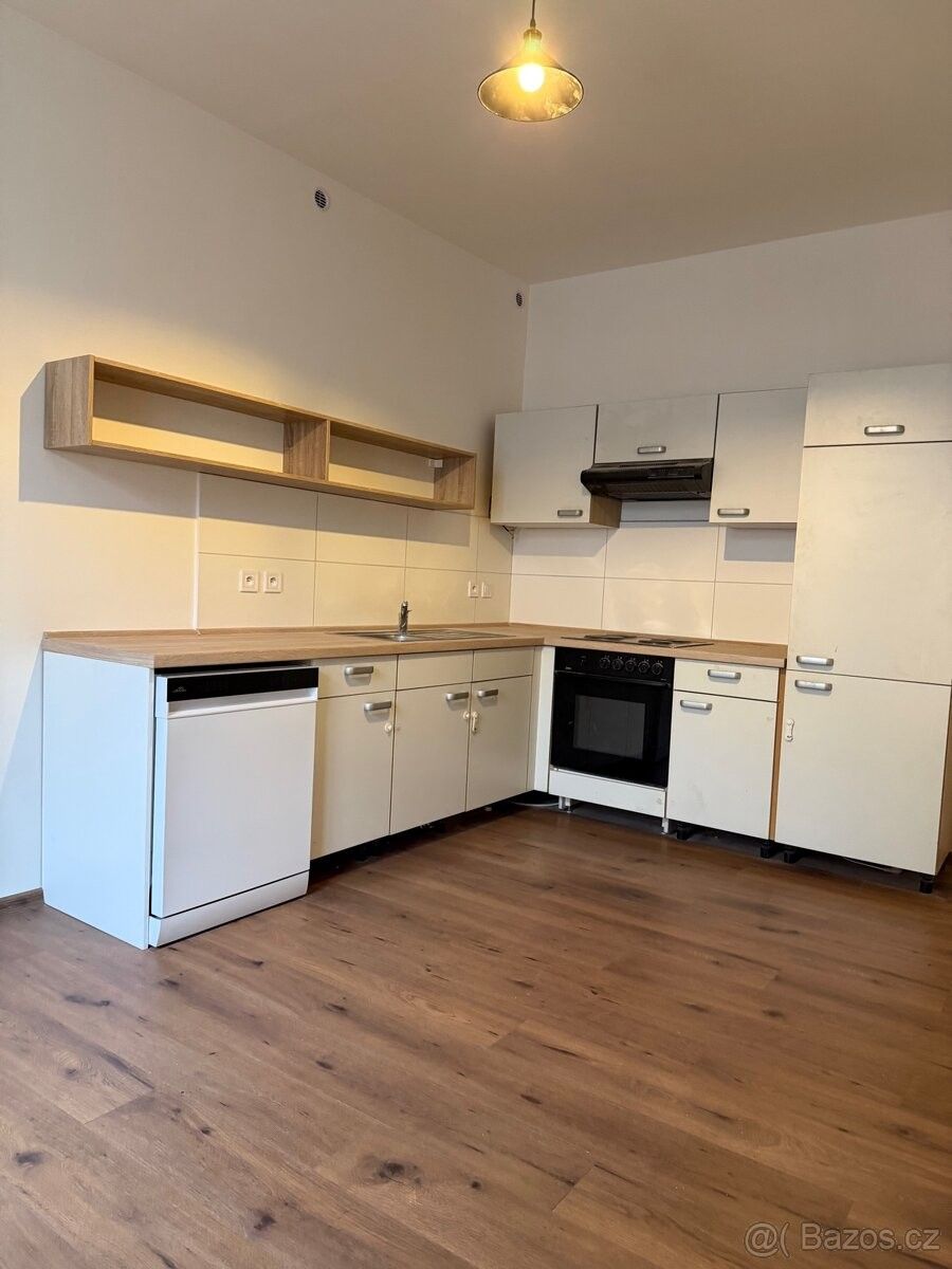 Byty, Březnice, 262 72