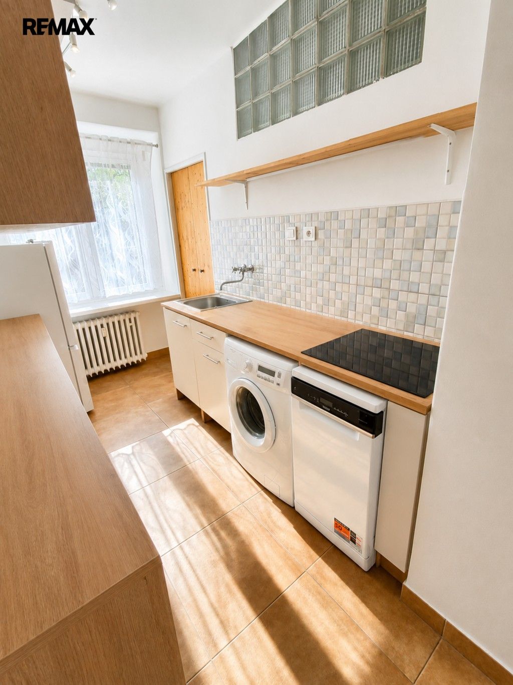 Pronájem byt 2+1 - Komenského 75, České Budějovice 7, 60 m² - 5