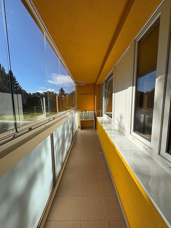 Prodej byt 3+1 - Veltruská, Praha 9 - Prosek, 57 m² - 2