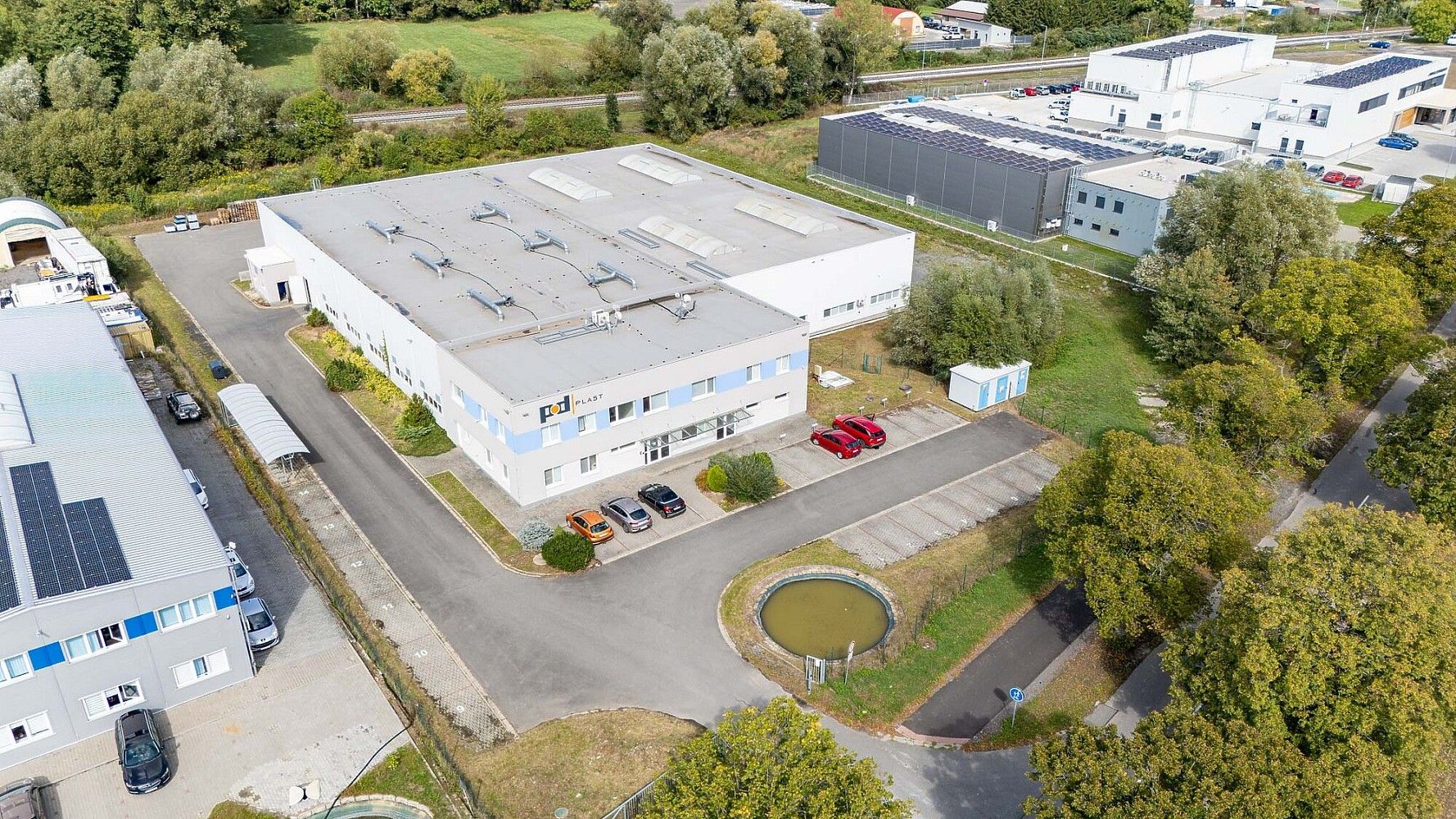 Výrobní prostory, Hradčovice, okres Uherské Hradiště, 2 867 m² - 2