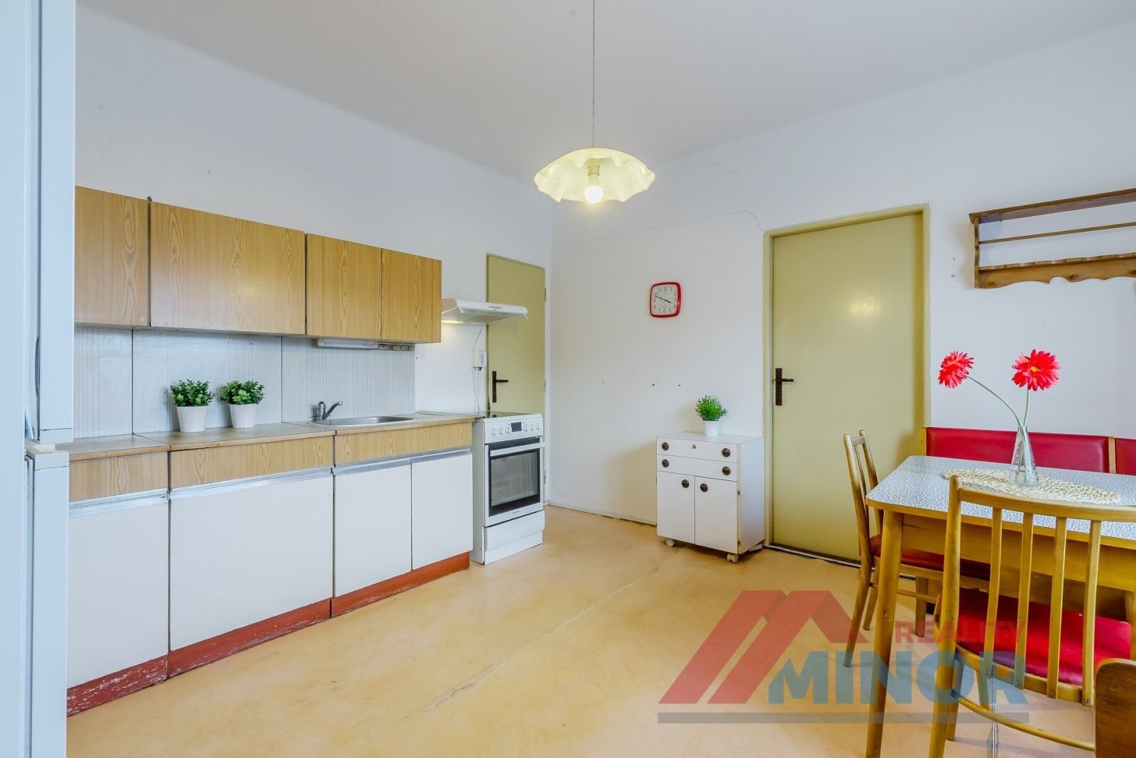 Prodej rodinný dům - Řisuty, 190 m² - 5