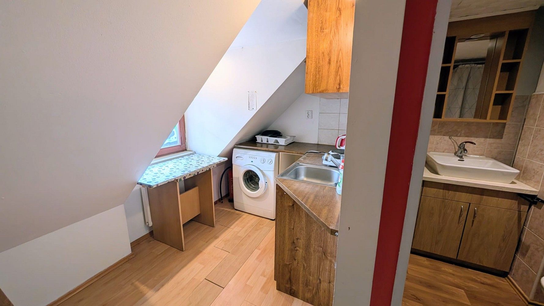 Byt 2+1 · 40 m² · Beroun - Beroun-Jarov - 2