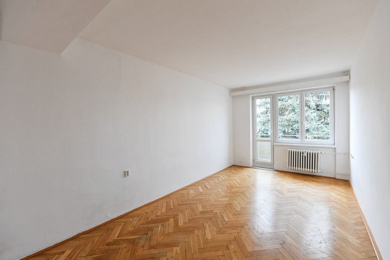 Prodej byt 2+1 - Praha - Zbraslav, okres Praha 16, Hlavní město Praha, 50 m² - 2