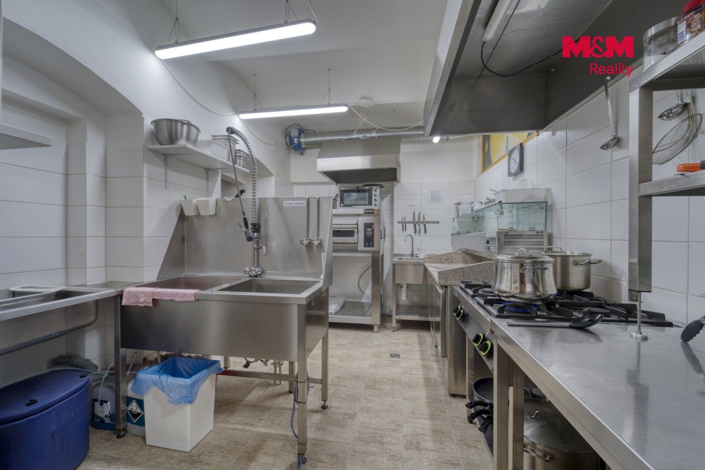 Obchodní prostory, Bělehradská, Karlovy Vary, 100 m² - 2