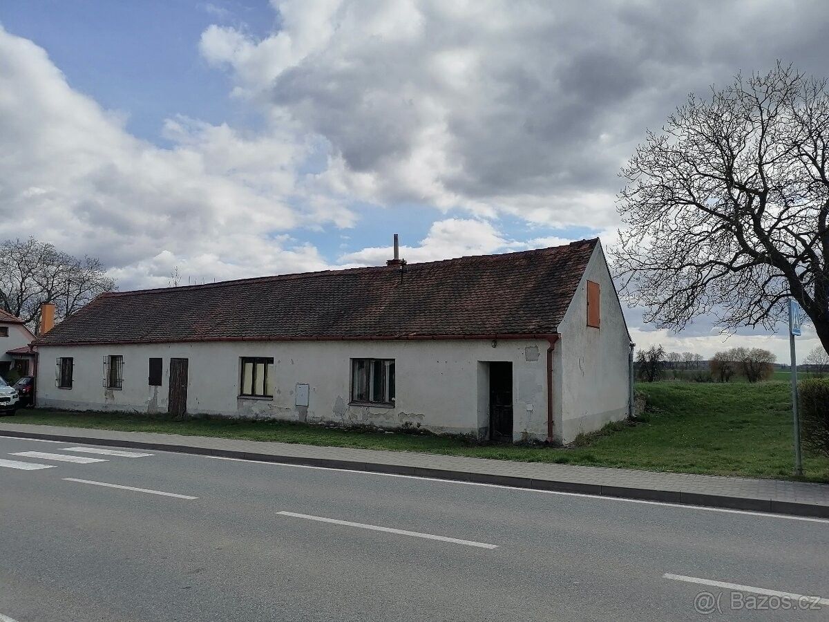 Rodinné domy, Hrotovice, 675 55