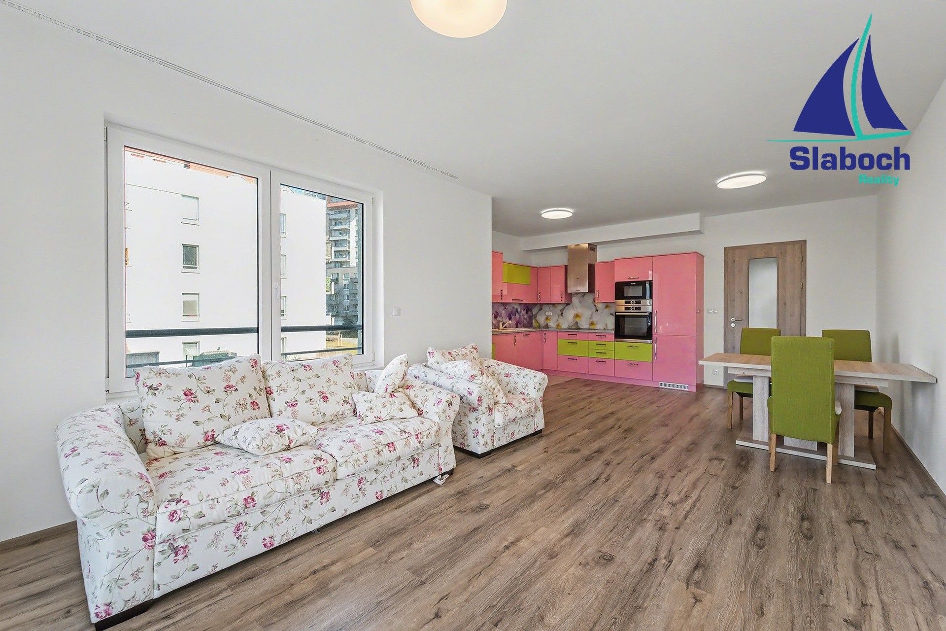 3+kk, Štanderova 887, Praha, 89 m²