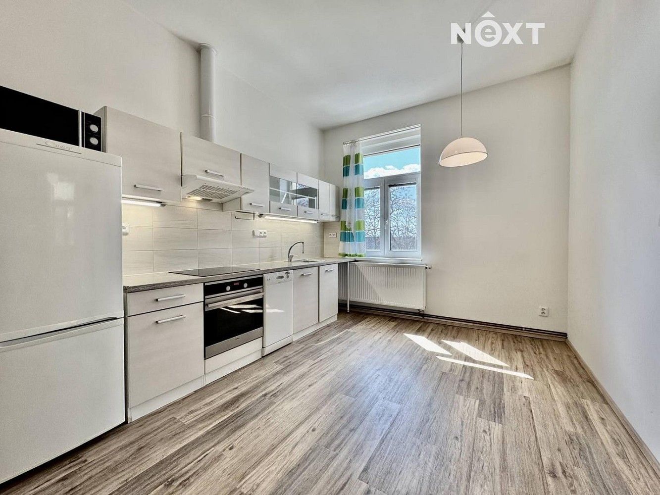 Byt 1+1 · 55 m² · Na rozhraní, Praha 9 - Prosek - 3