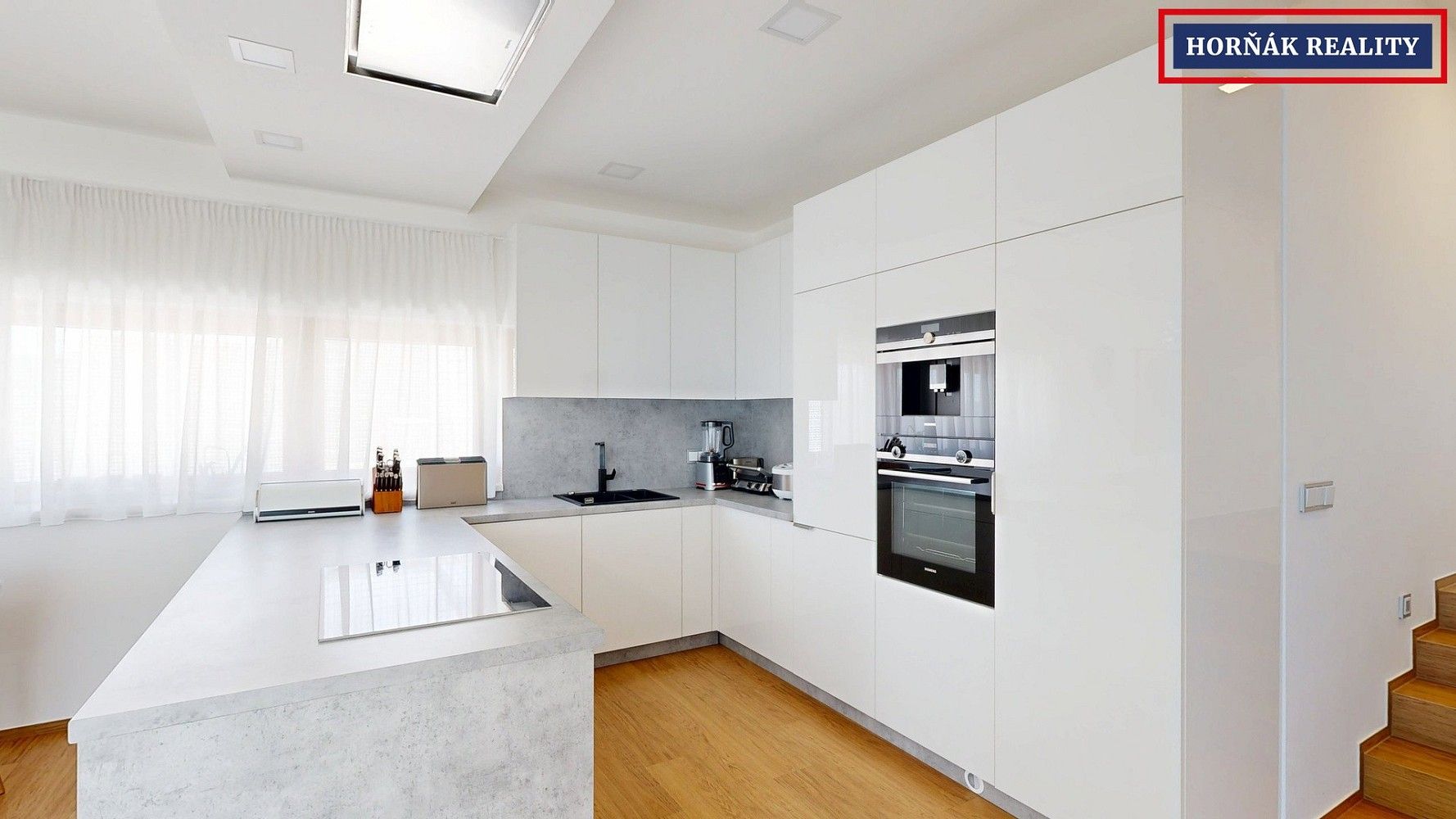 Prodej rodinný dům - Ochoz u Brna, okres Brno-venkov, 288 m² - 5