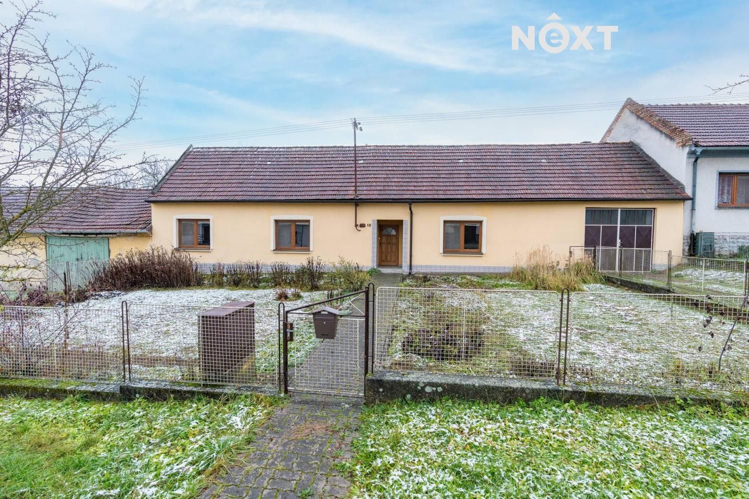 Rodinné domy, Nezdenice, 184 m²