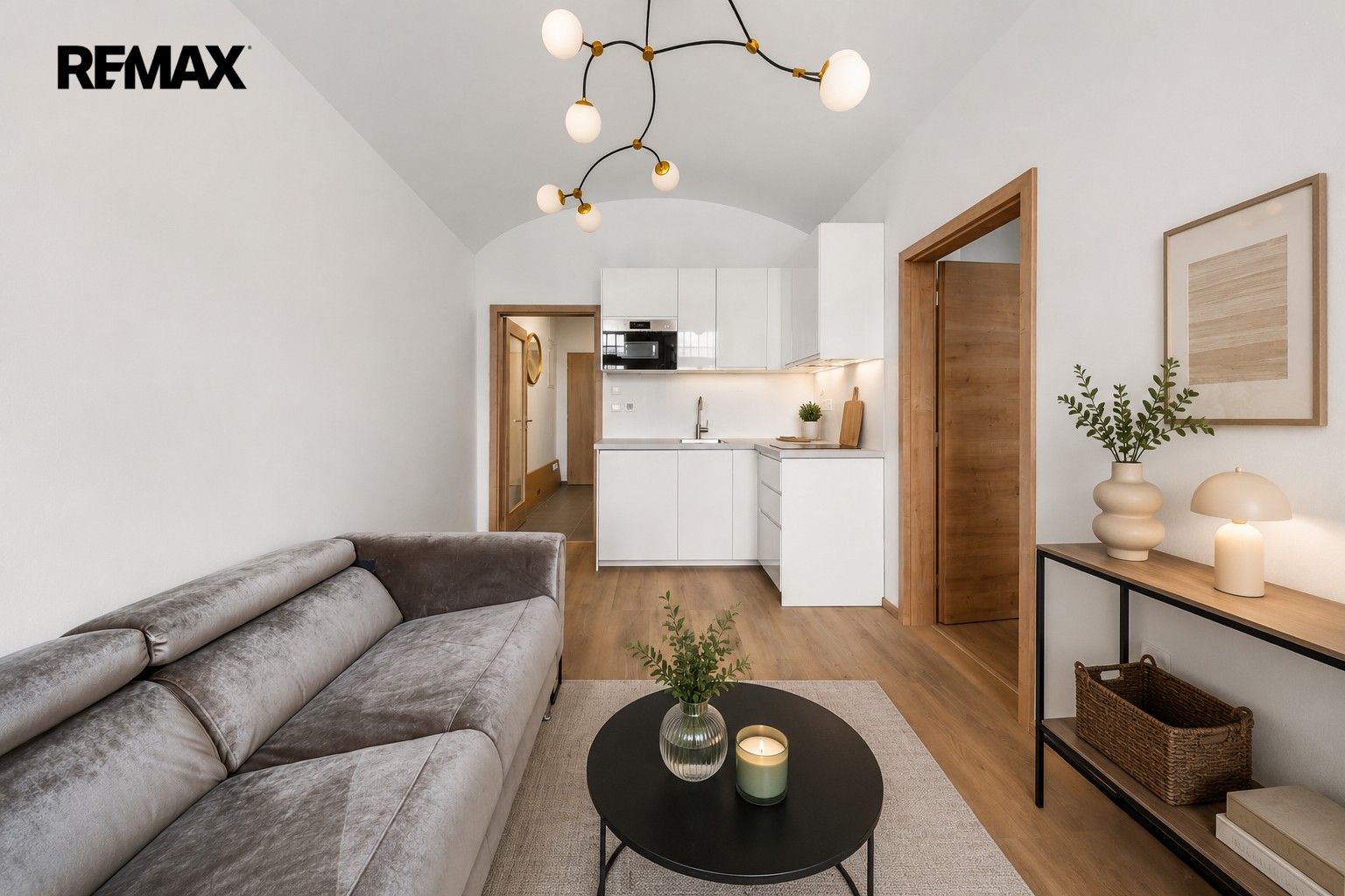 2+kk, Seifertova 499, Praha Žižkov, 39 m² - 1