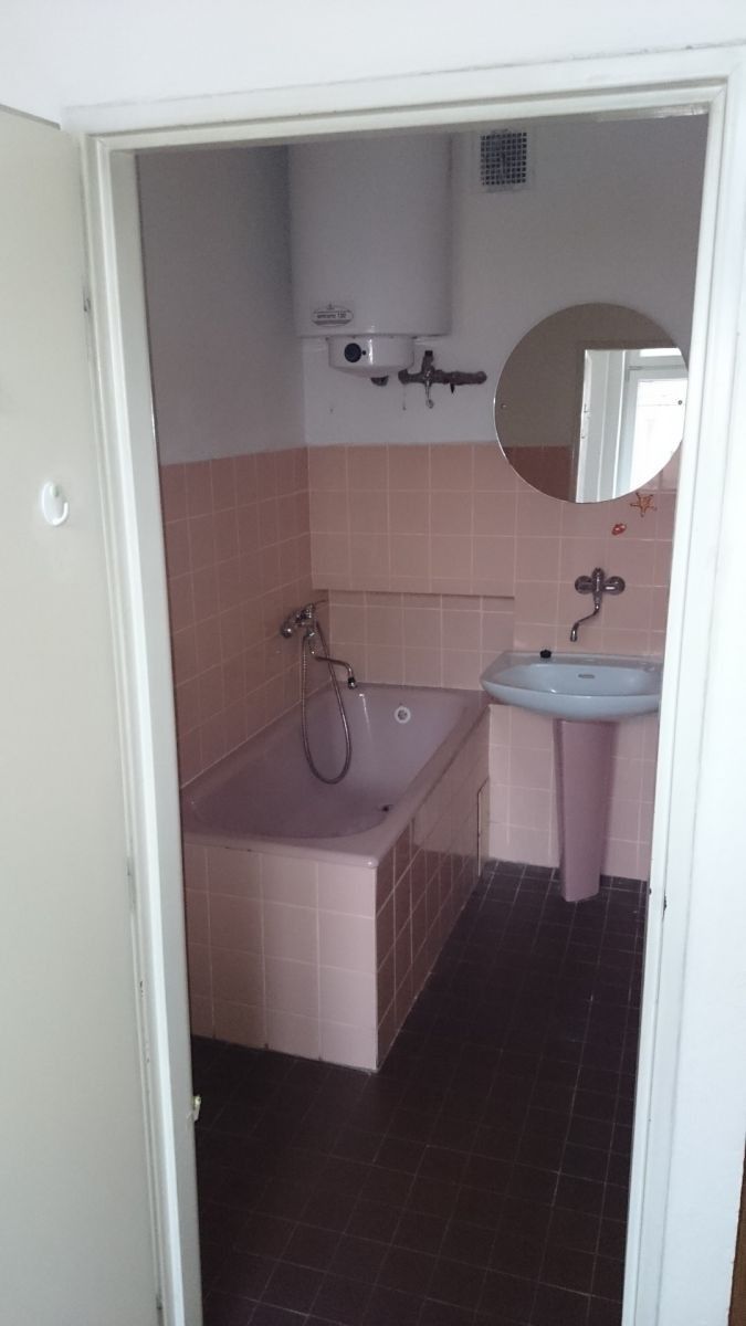 Pronájem byt 1+1 - Vrchlického, Praha - Košíře, 35 m² - 5